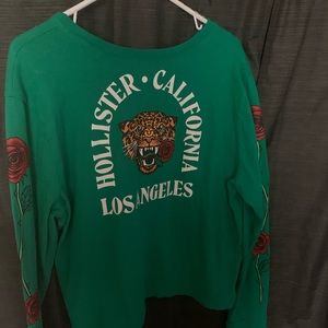 Women’s hollister top